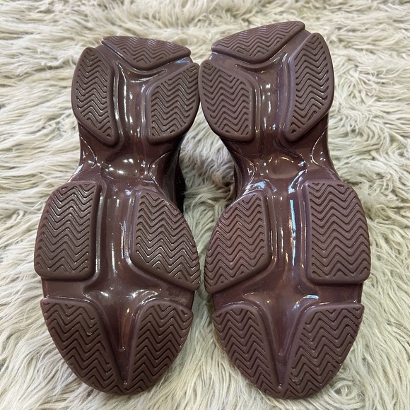 Steve Madden Burgundy Multi Maxima Sneaker - Picture 8 of 12